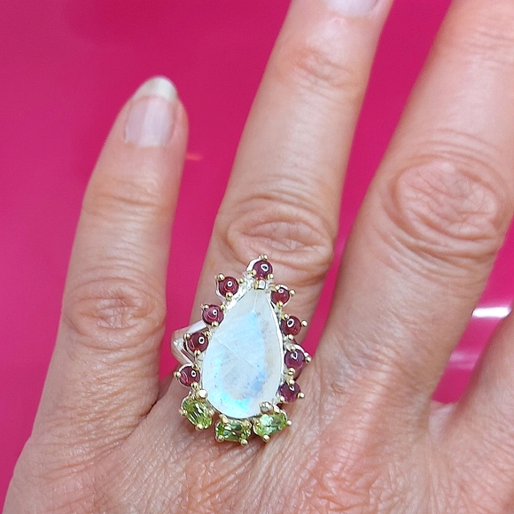 Natural 14 ct‎ Not Enhanced Moonstone 925 Sterling Silver Ring Size 8 - Picture 2 of 12